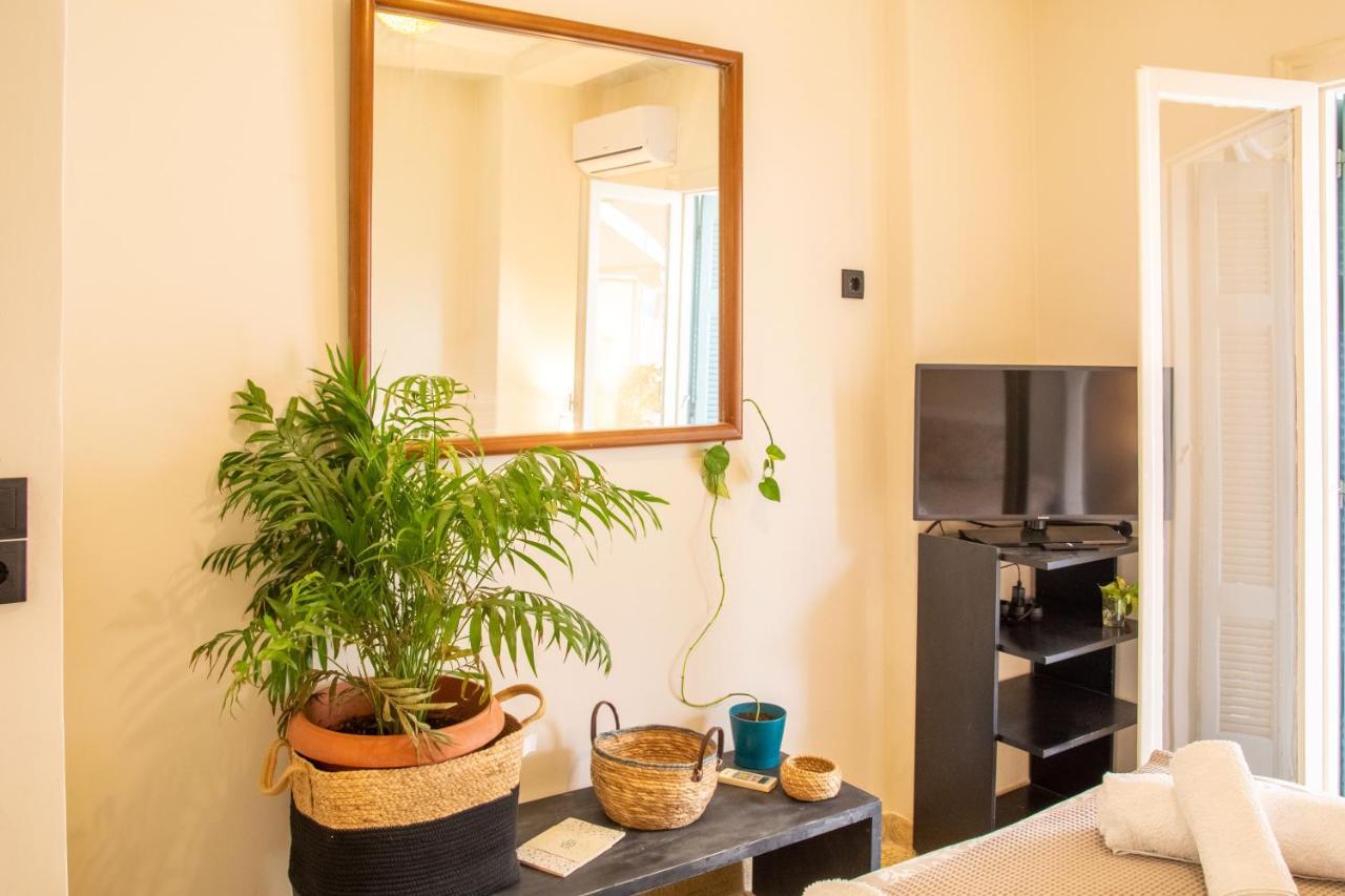 Mosaics Central Studio Apartm With Acropolis View เอเธนส์ ภายนอก รูปภาพ